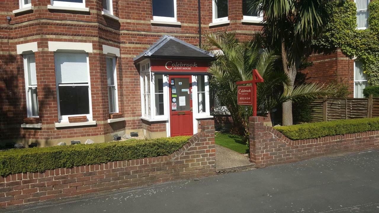 Colebrook Guest House 판버러 외부 사진